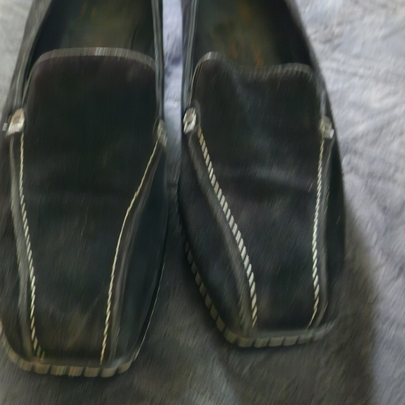 Donald J Pliner, black suede loafers - Picture 2 of 4